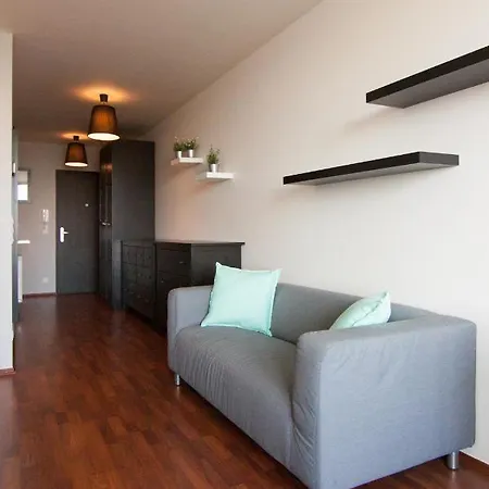 Luka Studio Aircondition + Free Parking Apartamento *